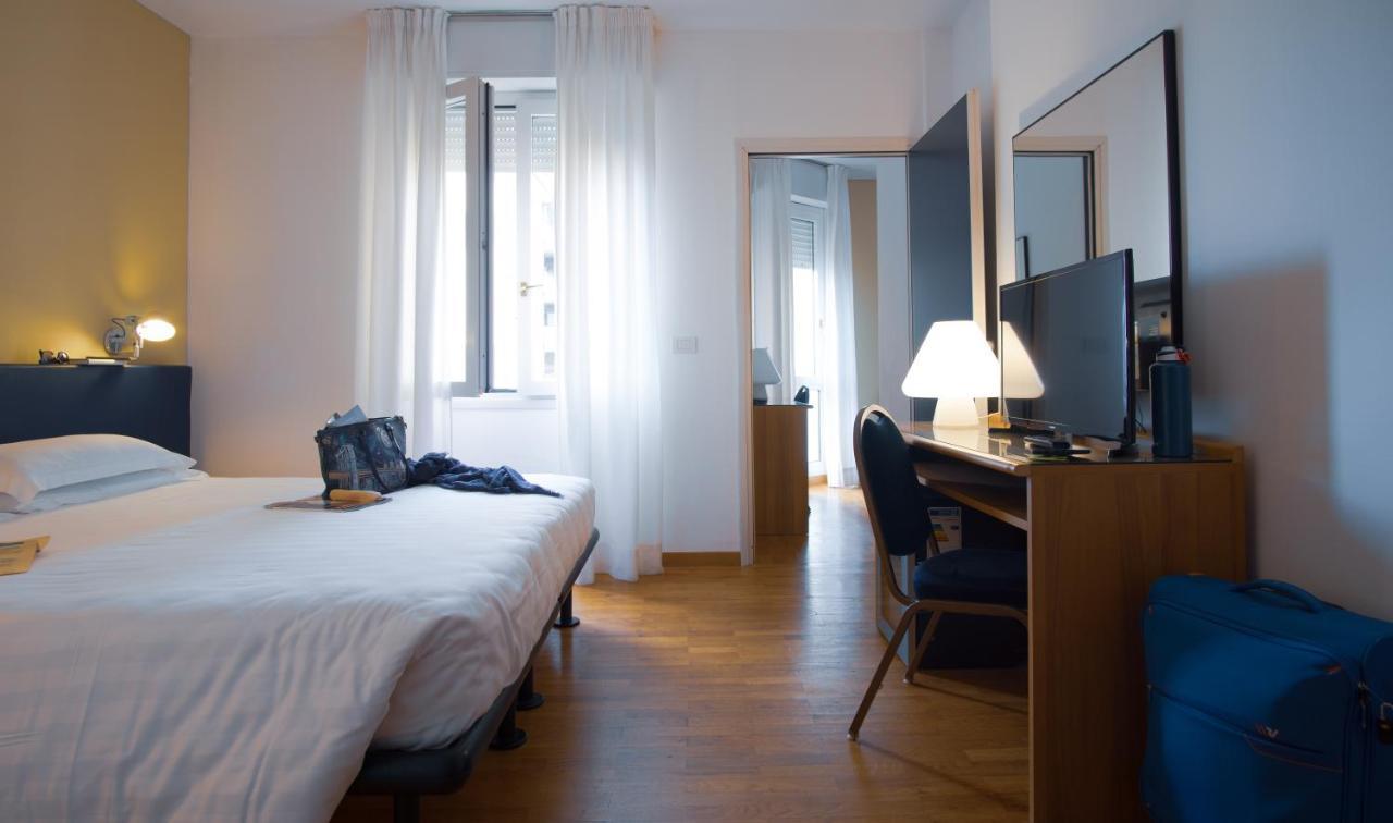 Mistral2 Hotel オリスターノ エクステリア 写真