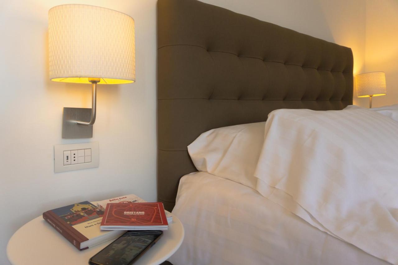 Mistral2 Hotel オリスターノ エクステリア 写真
